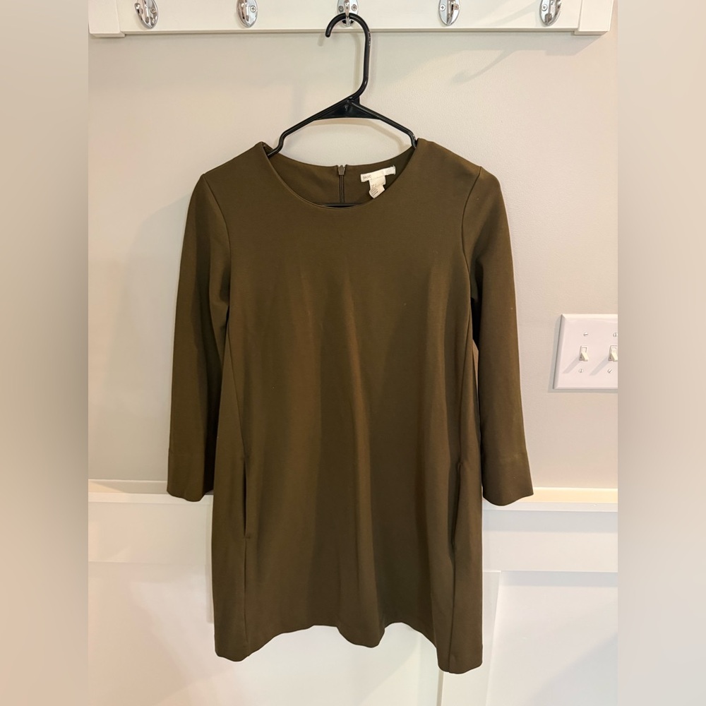H&M Olive Green Long Sleeve Shift Dress